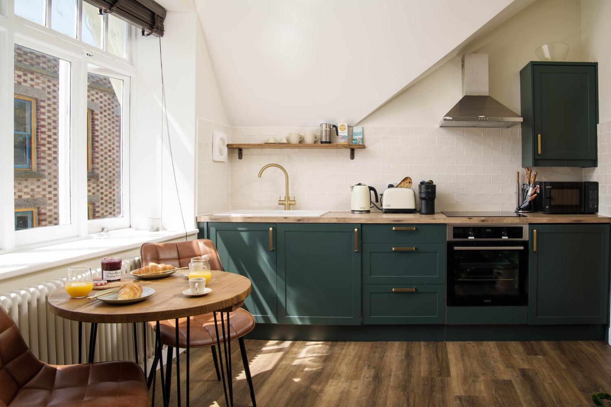 Modern Central One Bedroom Apartment In Penzance Kültér fotó