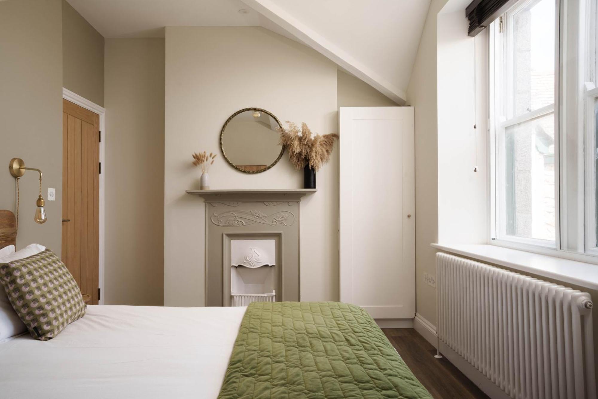 Modern Central One Bedroom Apartment In Penzance Kültér fotó